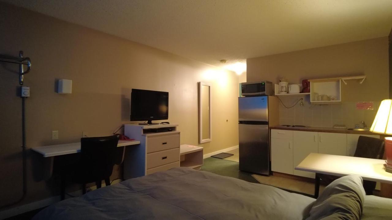 Sundre Motor Inn Esterno foto